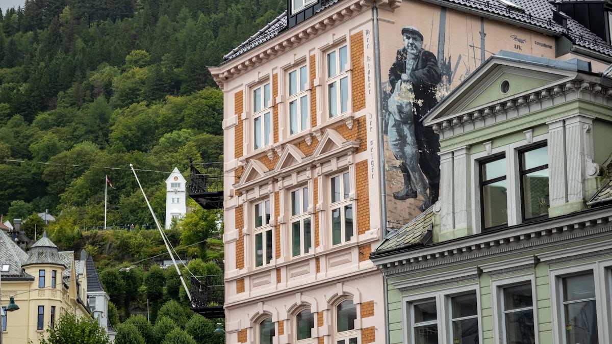 A building with a mural on the side of it